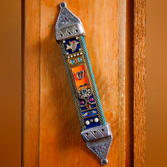 Welcome to The House of Tara! - Picture 3 of 17